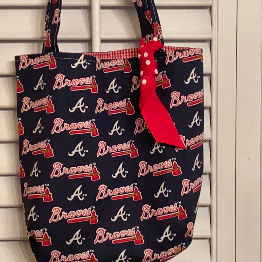 Atlanta Braves Tote